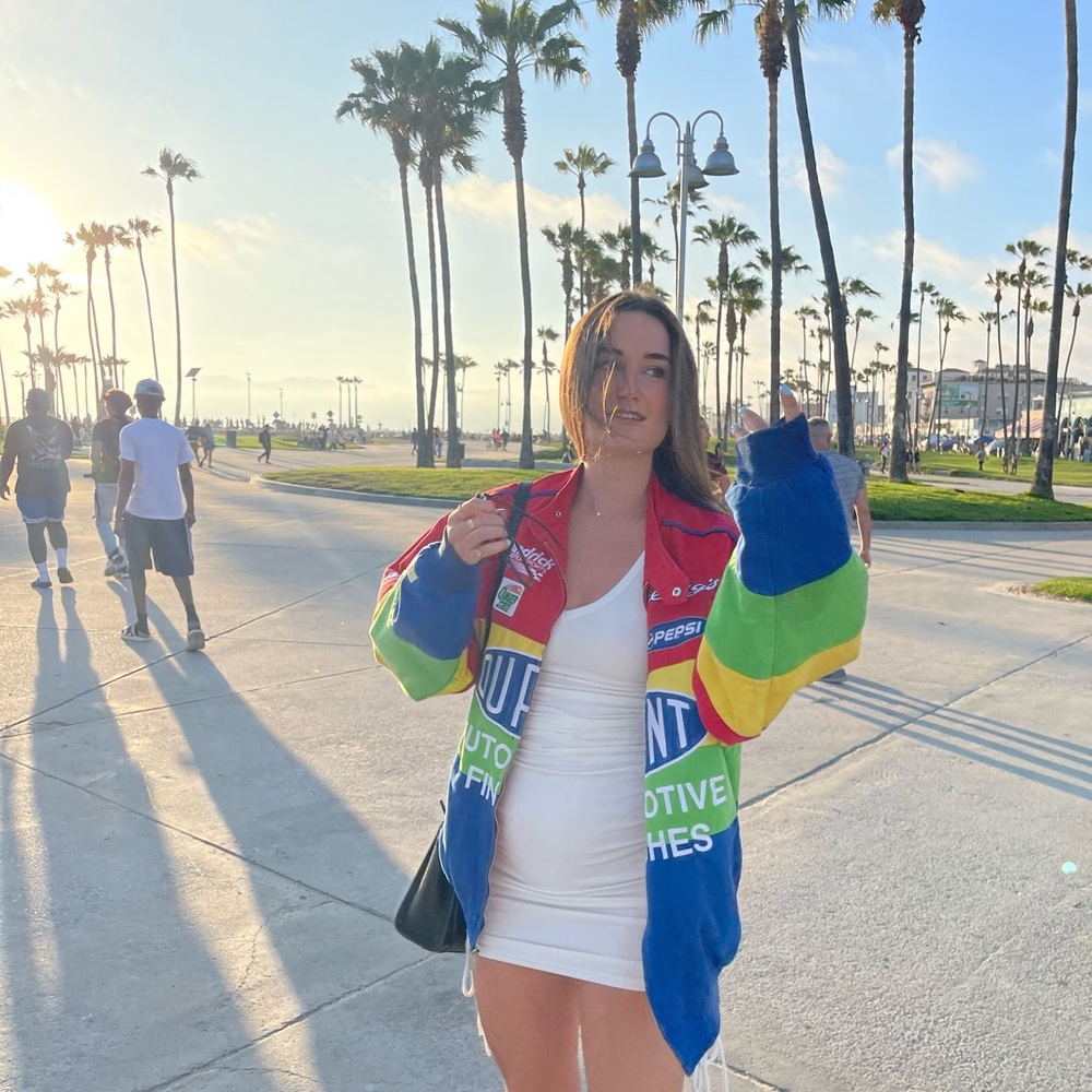 Meet your Posher, Carly